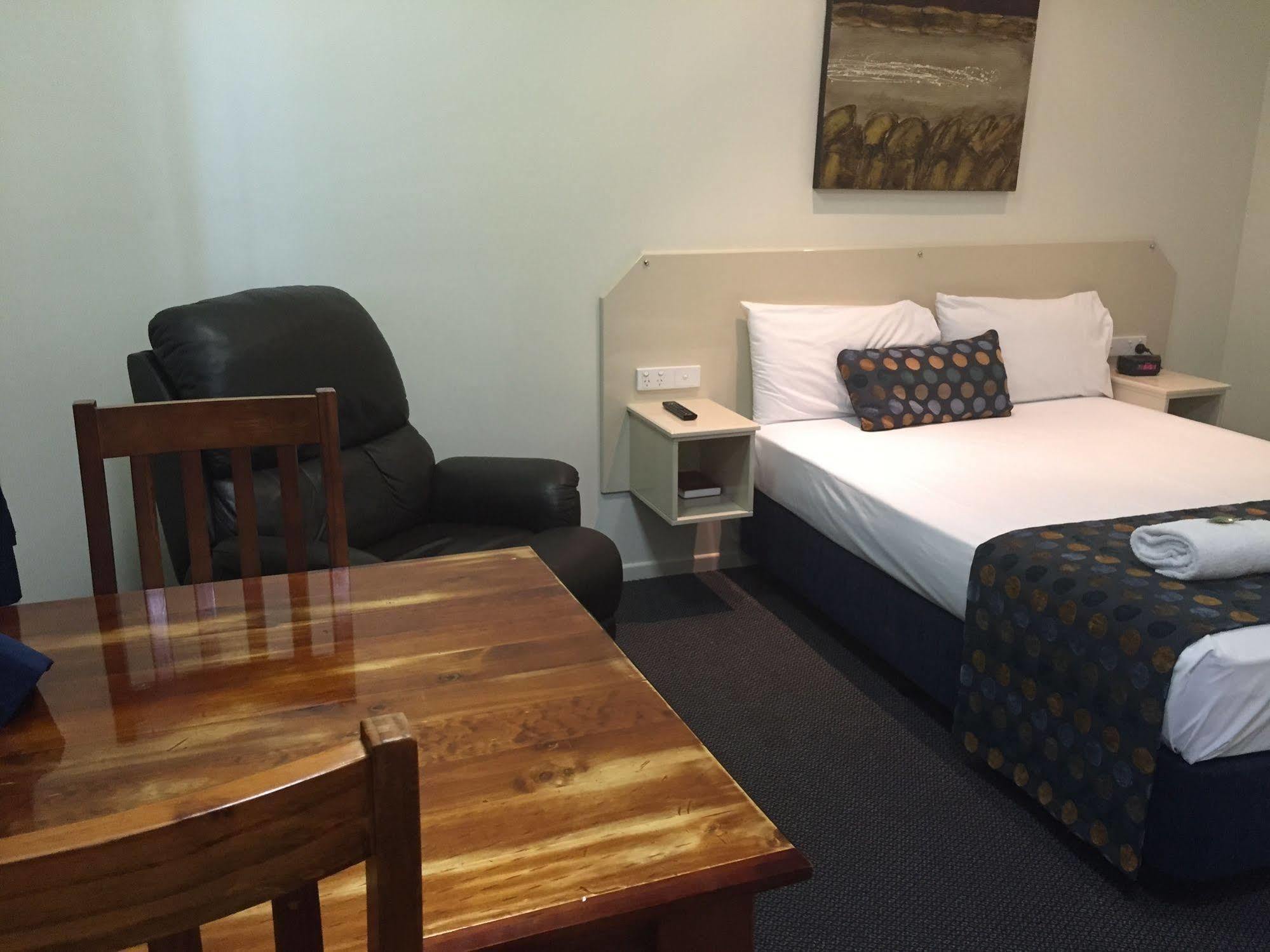 Bluewater Harbour Motel Bowen Eksteriør billede