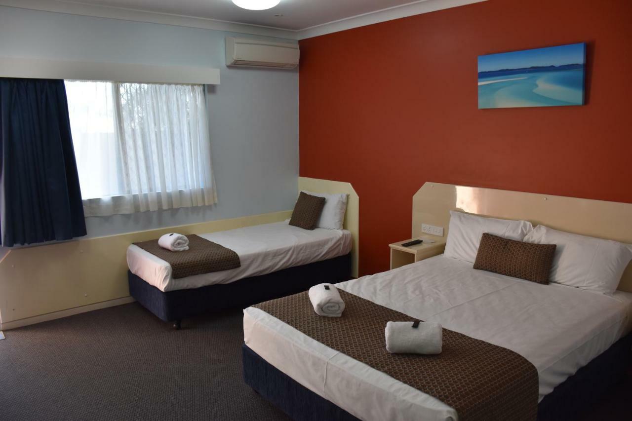 Bluewater Harbour Motel Bowen Eksteriør billede