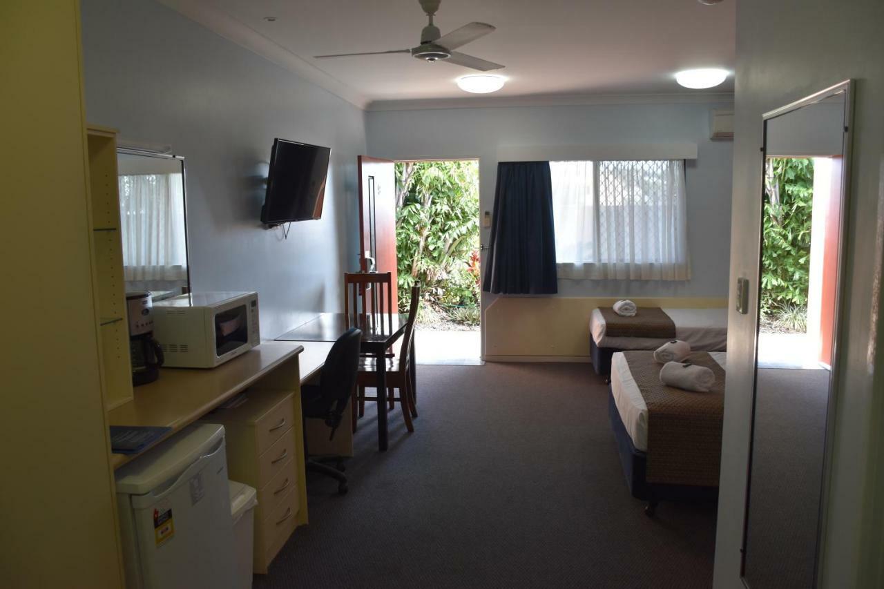 Bluewater Harbour Motel Bowen Eksteriør billede